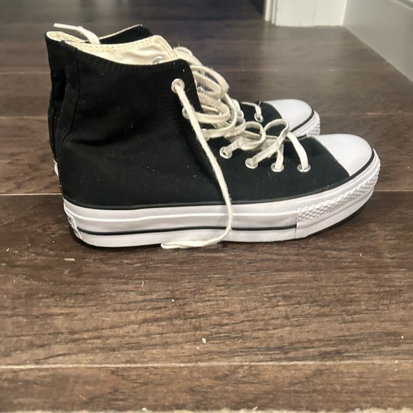 COPY - Black high top converse with platforms size 9 - Picture 4 of 6